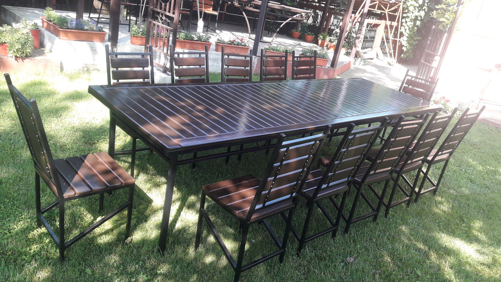 Set terasă masă 3000x1000mm cu 12 scaune – lemn alun și fier negru mat